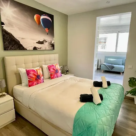 Sea Dreams With Amazing Terrace Apartamento Sitges