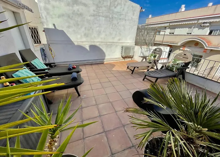 Sea Dreams With Amazing Terrace