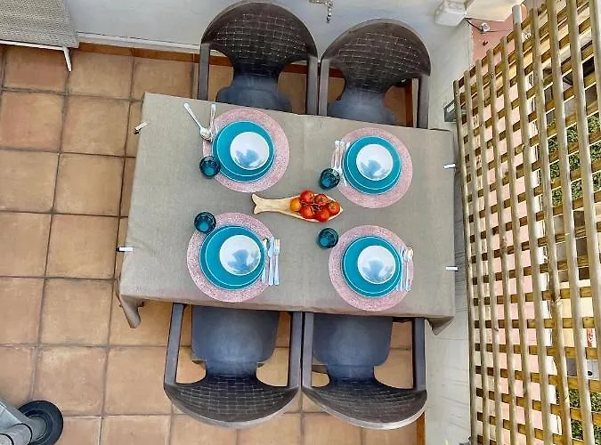 Sea Dreams With Amazing Terrace Apartament